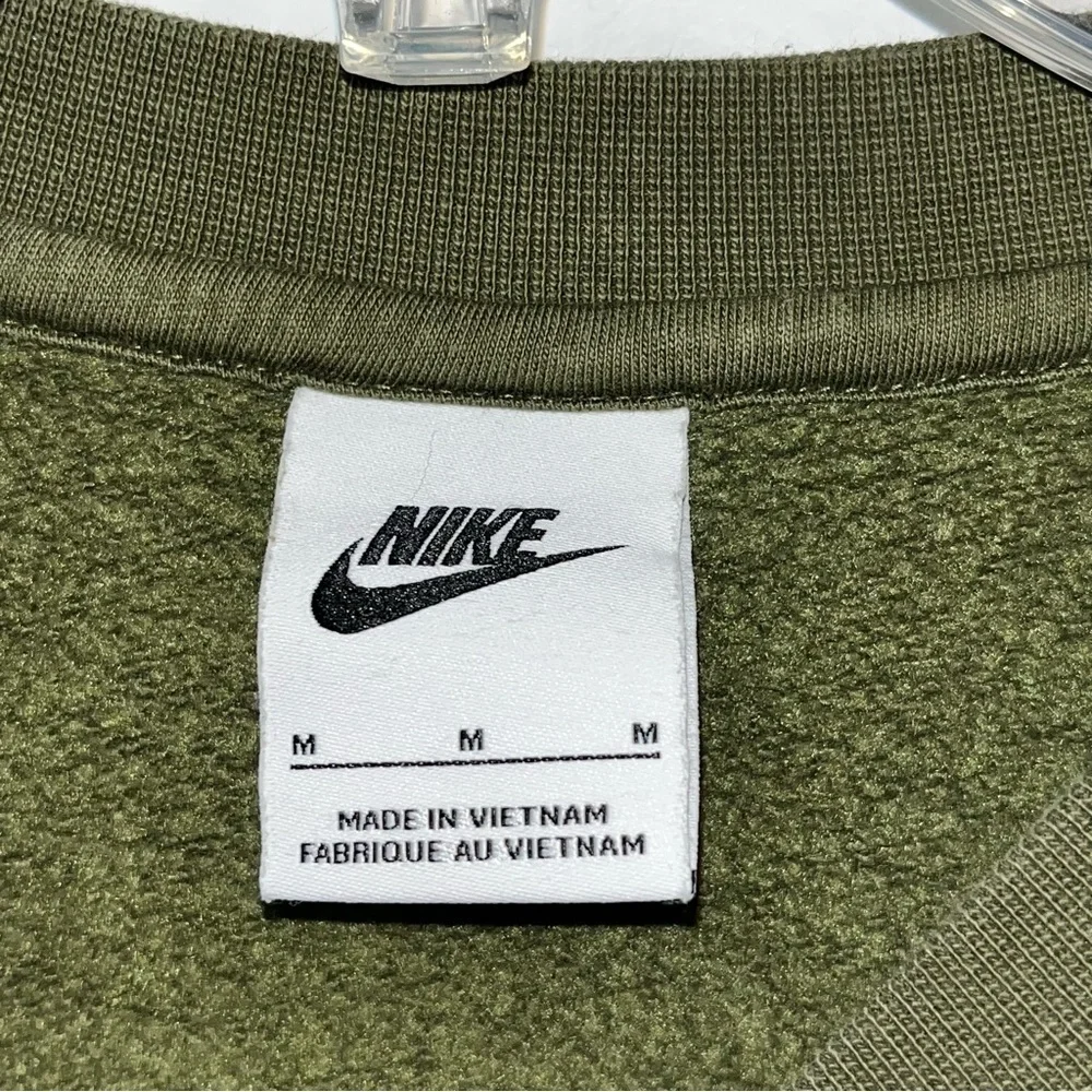Nike Sweatshirt Green Size Medium